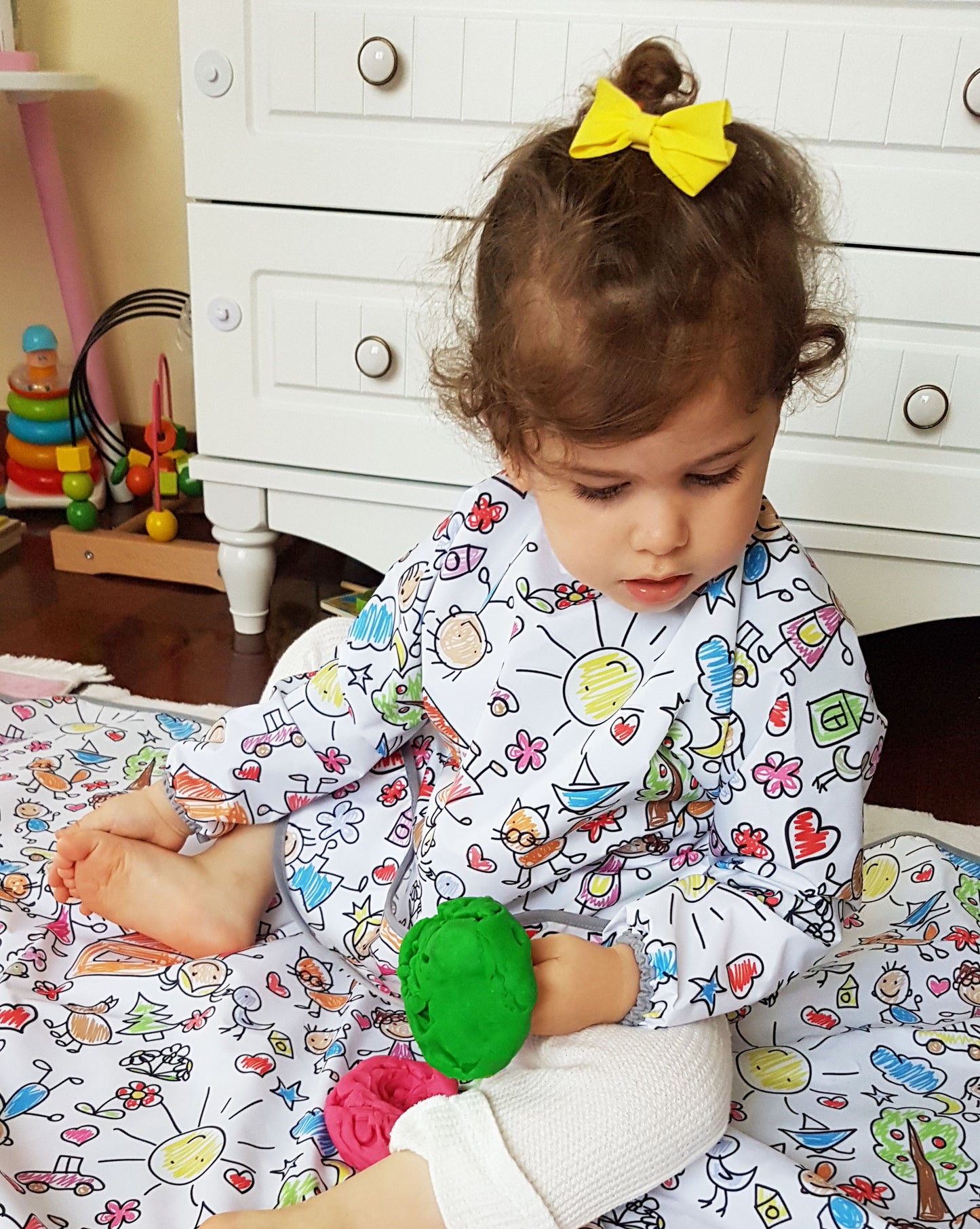 Family, Sıvı Geçirmeyen, Uzun Kollu, Cepli, Cırtlı Mama Önlüğü, Önlük, Çok Amaçlı Beslenme Önlüğü