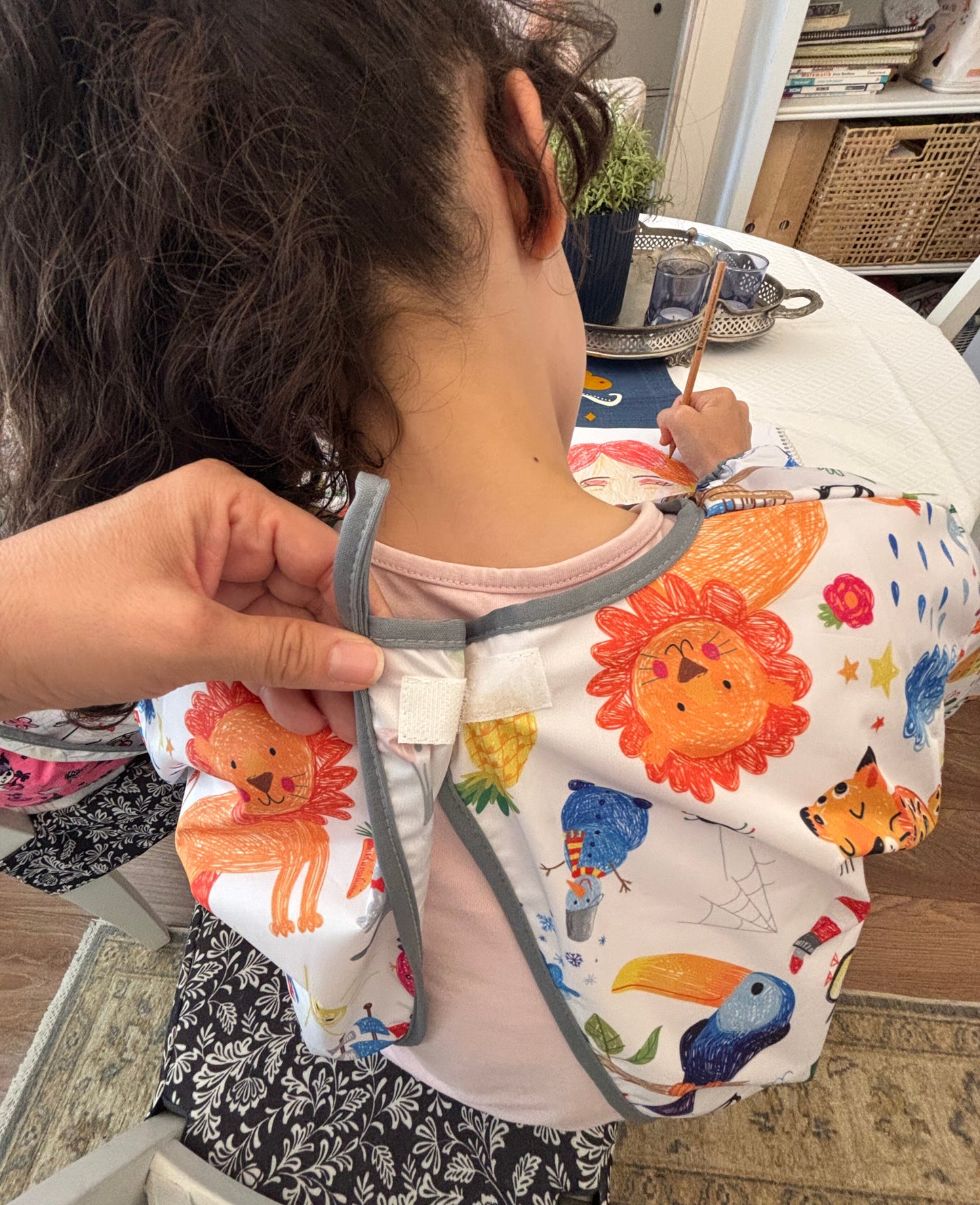 7-11 Yaş, Jungle, Sıvı Geçirmez, Ekstra Büyük Kalıp, Cırtlı, Uzun Kollu Çocuk Faaliyet Aktivite Boyama Önlüğü