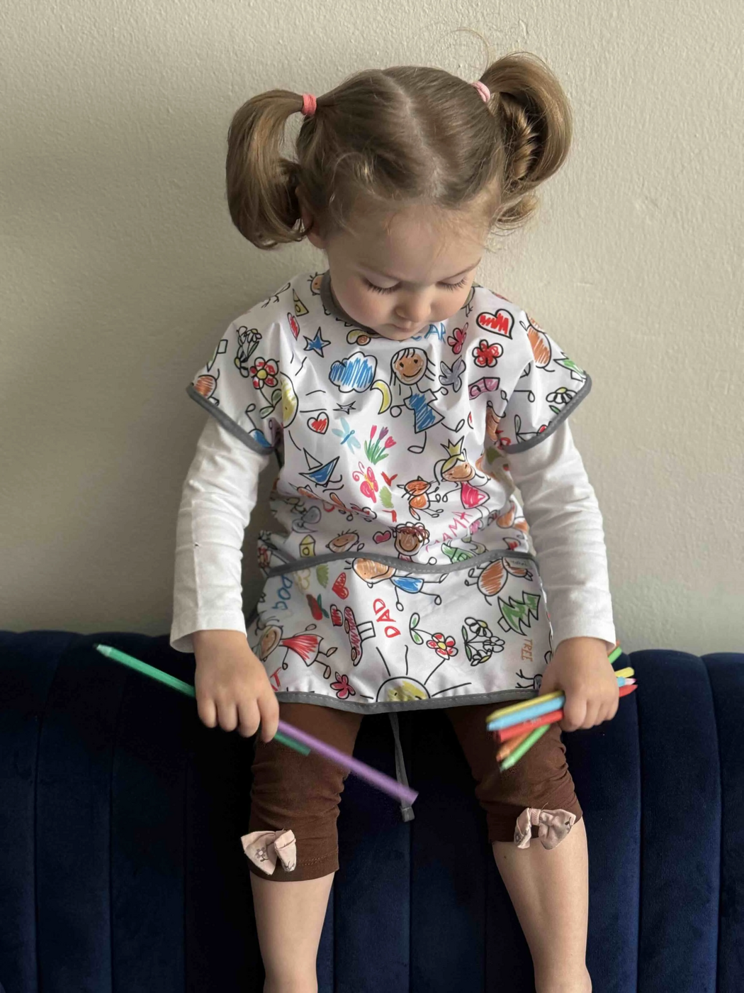 3-6 Yaş, Family, Sıvı Geçirmeyen, KISA Kollu, Belden Bağcıklı, Cepli, Cırtlı Mama Önlüğü, Önlük, Çok Amaçlı Beslenme Önlüğü